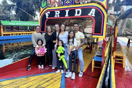 Tour privado a Xochimilco y Coyoacán desde el Zócalo CDMX